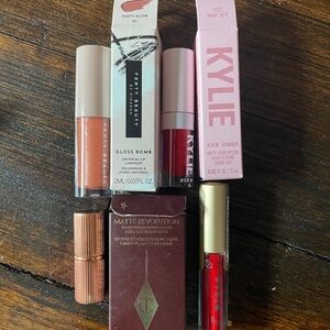 Makeup bundle lipstick lip gloss CT fenty Kylie Stila